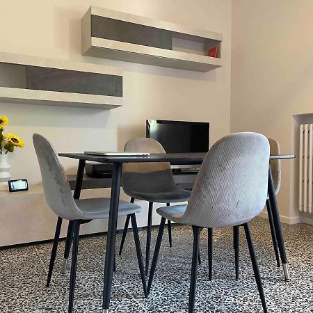 Lotus Home Eleganza E Accoglienza A Μάντοβα Εξωτερικό φωτογραφία